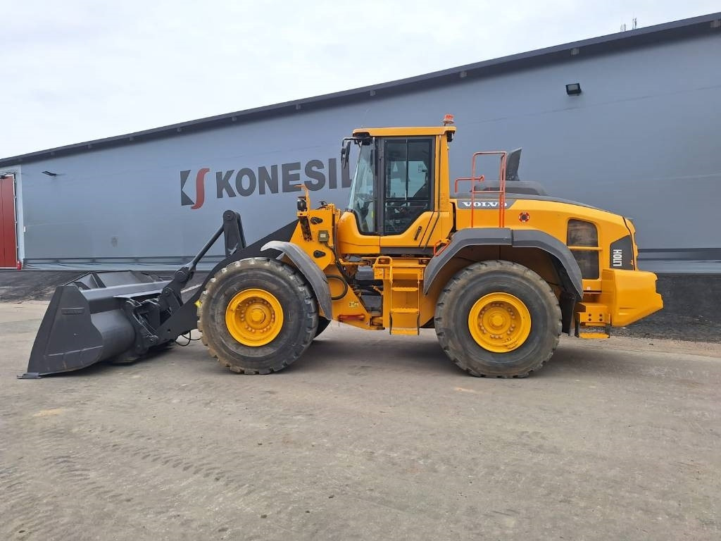 Volvo L110H MYYTY! SOLD! LONG BOOM, VAAKA, YM - Rataslaadur: pilt 1 Volvo L110H MYYTY! SOLD! LONG BOOM, VAAKA, YM - Rataslaadur: pilt 1