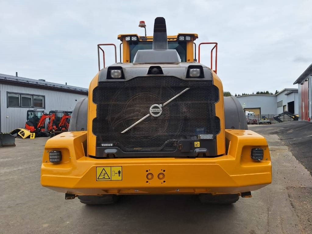 Volvo L110H MYYTY! SOLD! LONG BOOM, VAAKA, YM - Rataslaadur: pilt 4 Volvo L110H MYYTY! SOLD! LONG BOOM, VAAKA, YM - Rataslaadur: pilt 4