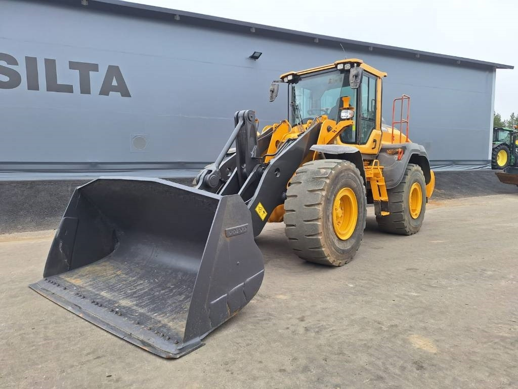Volvo L110H MYYTY! SOLD! LONG BOOM, VAAKA, YM  liising Volvo L110H MYYTY! SOLD! LONG BOOM, VAAKA, YM: pilt 6