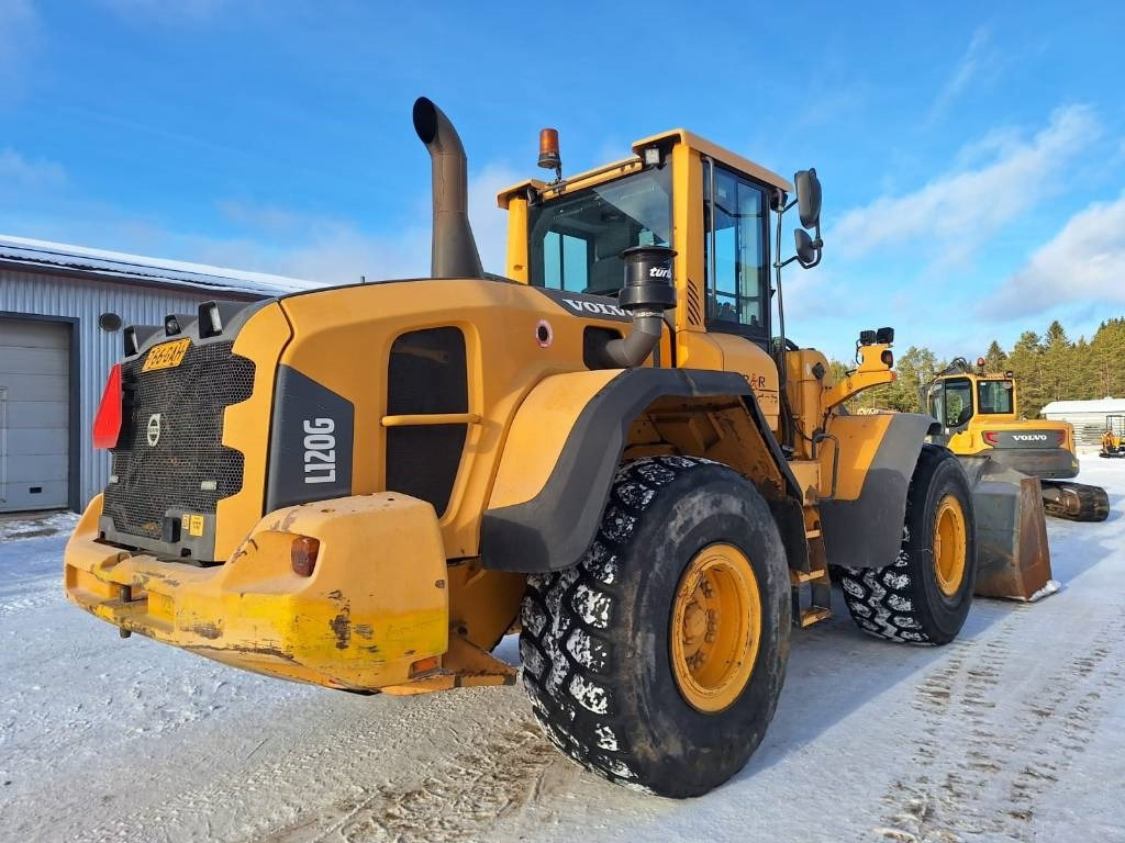 Volvo L120G VIPUOHJAUS, YM. - Rataslaadur: pilt 4 Volvo L120G VIPUOHJAUS, YM. - Rataslaadur: pilt 4