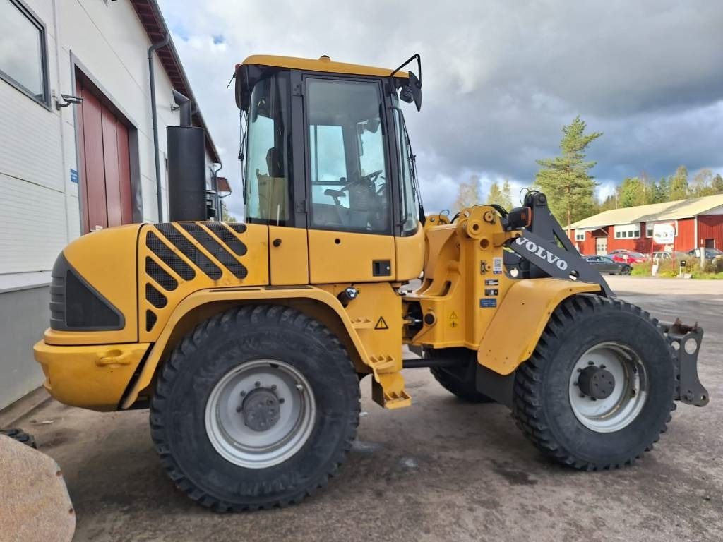 Volvo L45B TPS RASVARI, YM. - Rataslaadur: pilt 3 Volvo L45B TPS RASVARI, YM. - Rataslaadur: pilt 3