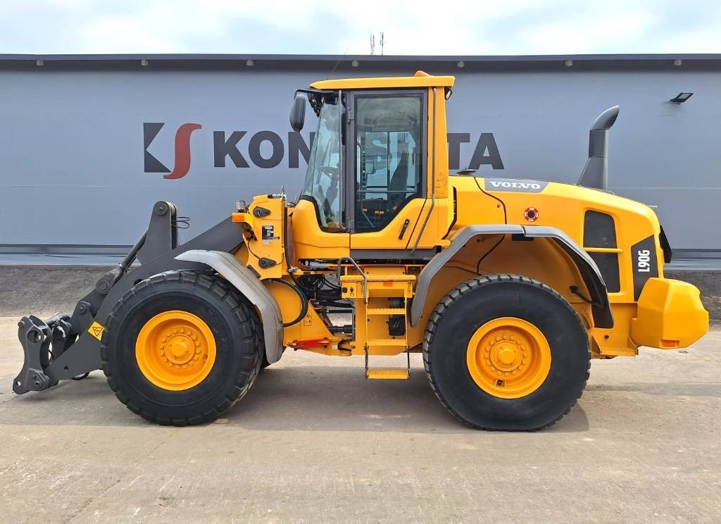 Volvo L90G RASVARI, YM. - Rataslaadur: pilt 1 Volvo L90G RASVARI, YM. - Rataslaadur: pilt 1