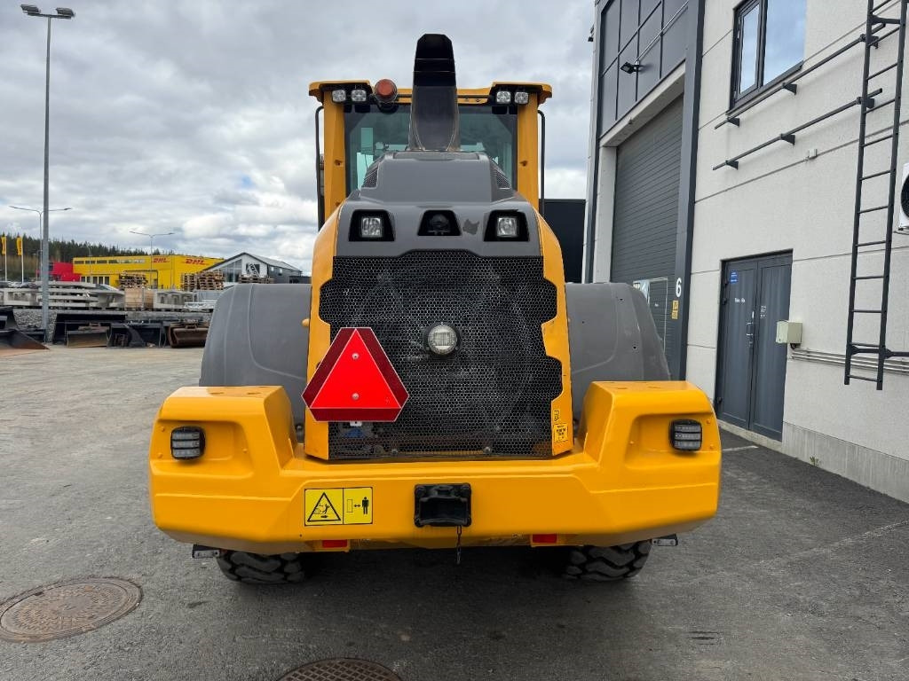 Volvo L90H UUSILLA RENKAILLA  - Rataslaadur: pilt 4 Volvo L90H UUSILLA RENKAILLA  - Rataslaadur: pilt 4