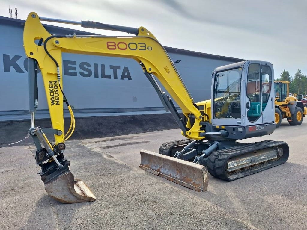 Wacker Neuson MYYTY!!SOLD!!8003RD KALLISTAJALLA - Miniekskavaator: pilt 2 Wacker Neuson MYYTY!!SOLD!!8003RD KALLISTAJALLA - Miniekskavaator: pilt 2