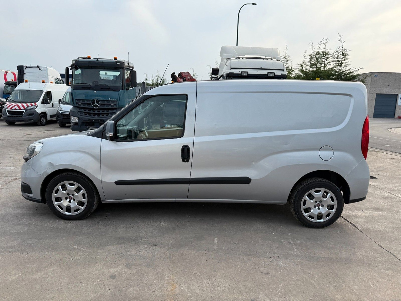 Fiat Doblo Maxi. 1.6 Klima. Navi. Tempomat - Väike kaubik: pilt 2 Fiat Doblo Maxi. 1.6 Klima. Navi. Tempomat - Väike kaubik: pilt 2