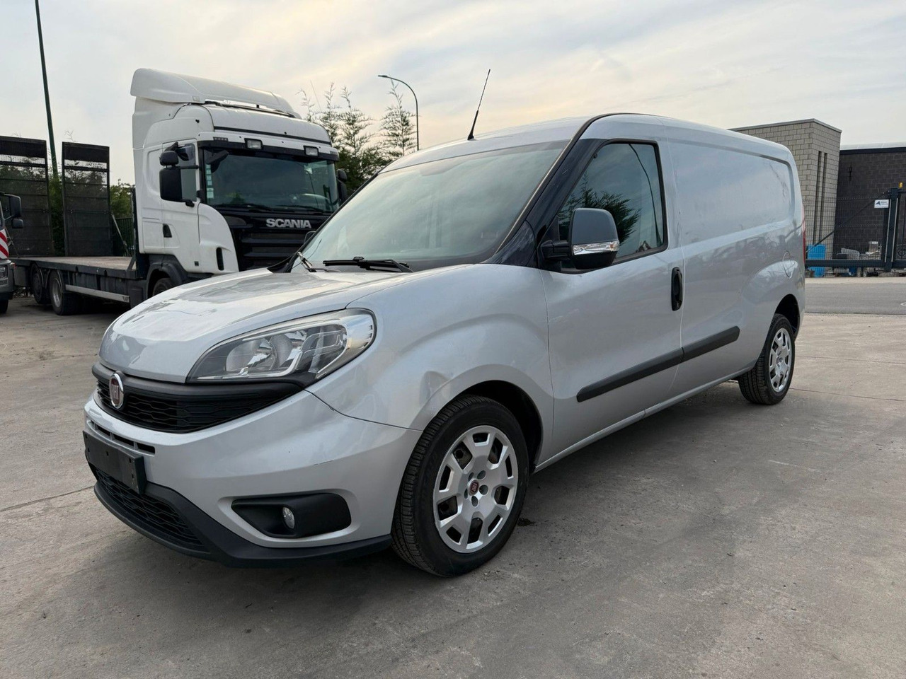 Fiat Doblo Maxi. 1.6 Klima. Navi. Tempomat - Väike kaubik: pilt 1 Fiat Doblo Maxi. 1.6 Klima. Navi. Tempomat - Väike kaubik: pilt 1