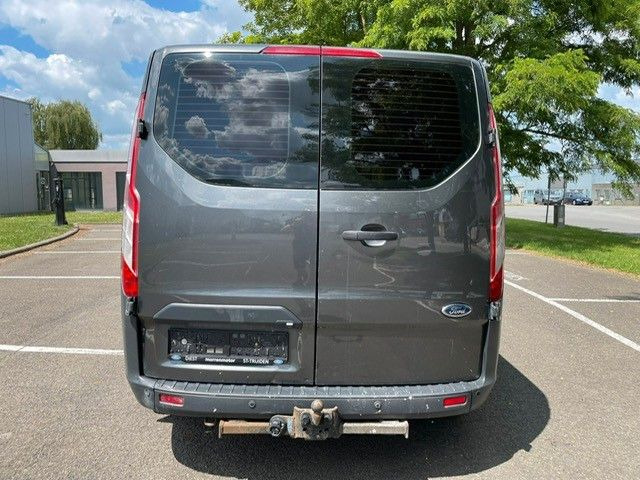 Ford Transit Custom 2.2TDCI. Klima. Navi. Kamera. CC. - Väike kaubik: pilt 4 Ford Transit Custom 2.2TDCI. Klima. Navi. Kamera. CC. - Väike kaubik: pilt 4