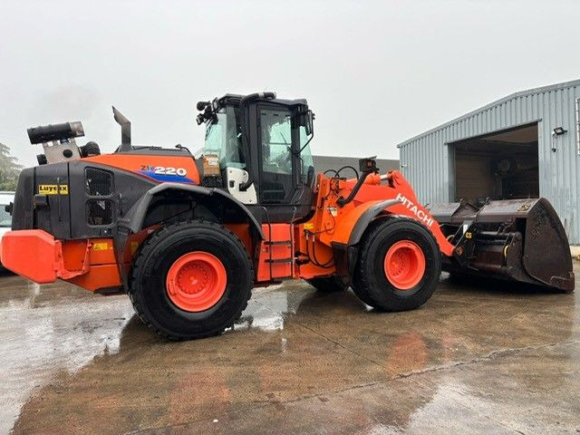 Hitachi ZW220-6. Hochkippschaufel. Wage. - Rataslaadur: pilt 1 Hitachi ZW220-6. Hochkippschaufel. Wage. - Rataslaadur: pilt 1