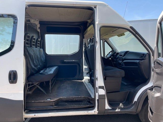 Iveco Daily 35C14. Doka. Maxi. - Kaubik, Meeskonnaauto: pilt 3 Iveco Daily 35C14. Doka. Maxi. - Kaubik, Meeskonnaauto: pilt 3
