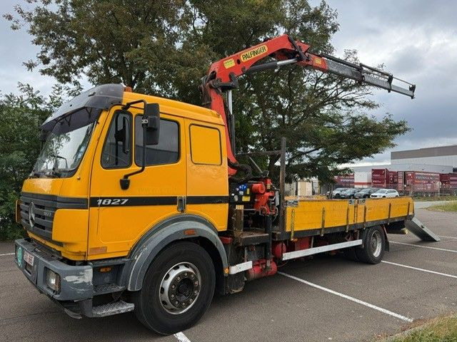 Kraanaga veoauto Mercedes-Benz 1827. Kran Palfinger PK13000.: pilt 6