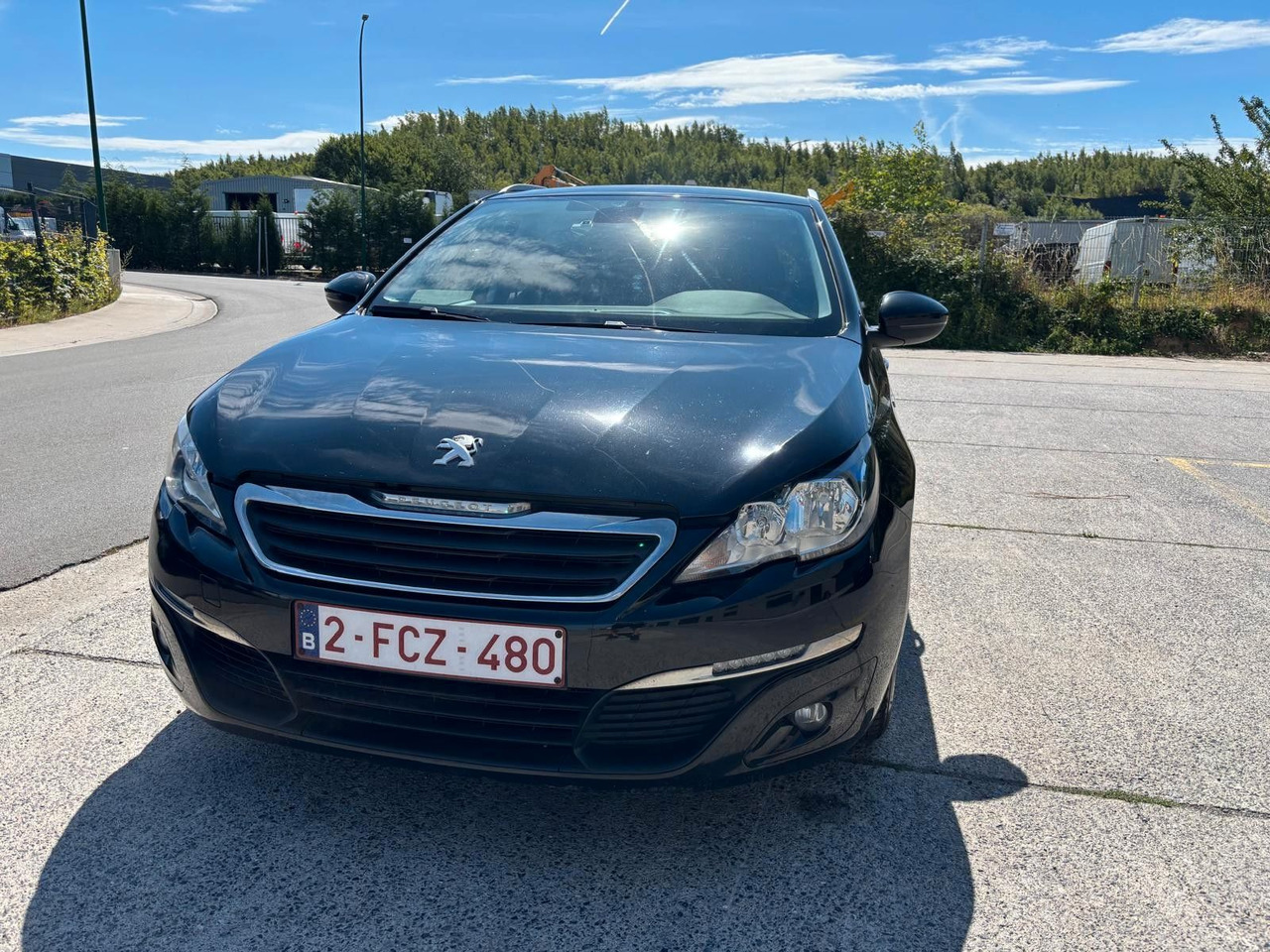 Peugeot 308 Klima. Kamera. Navi. Tempomat - Auto: pilt 4 Peugeot 308 Klima. Kamera. Navi. Tempomat - Auto: pilt 4