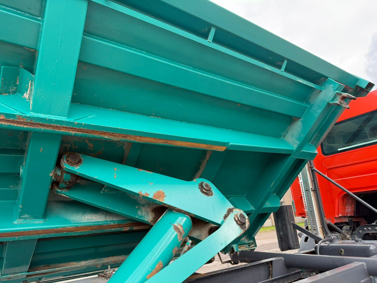 Renault Kerax 6x4. Bordmatic. Meiller Kipper. - Kallurauto: pilt 4 Renault Kerax 6x4. Bordmatic. Meiller Kipper. - Kallurauto: pilt 4