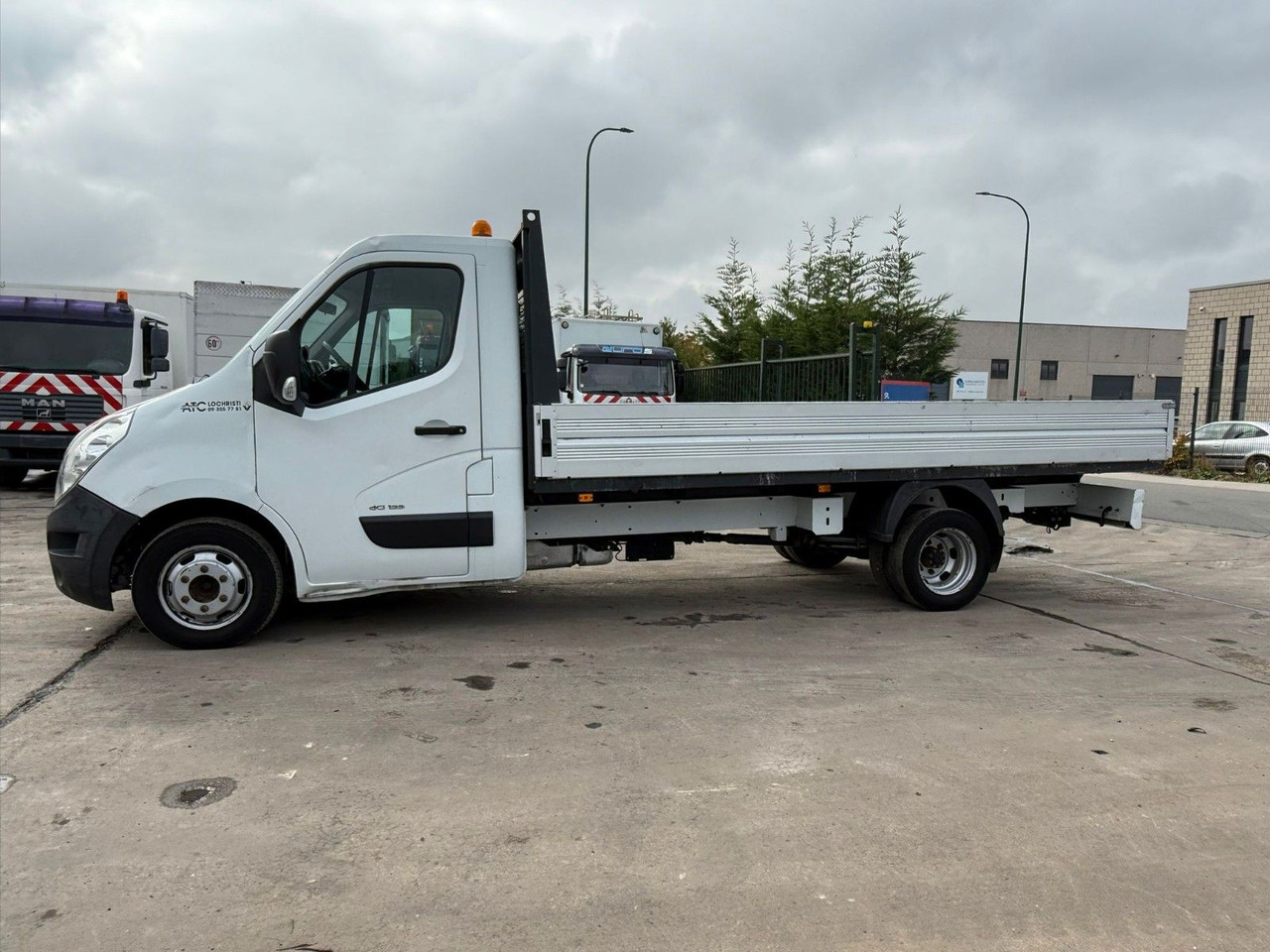 Renault Master 2.3dCi. Maxi Pritsche 4.40m. Klima. - Madelauto: pilt 1 Renault Master 2.3dCi. Maxi Pritsche 4.40m. Klima. - Madelauto: pilt 1