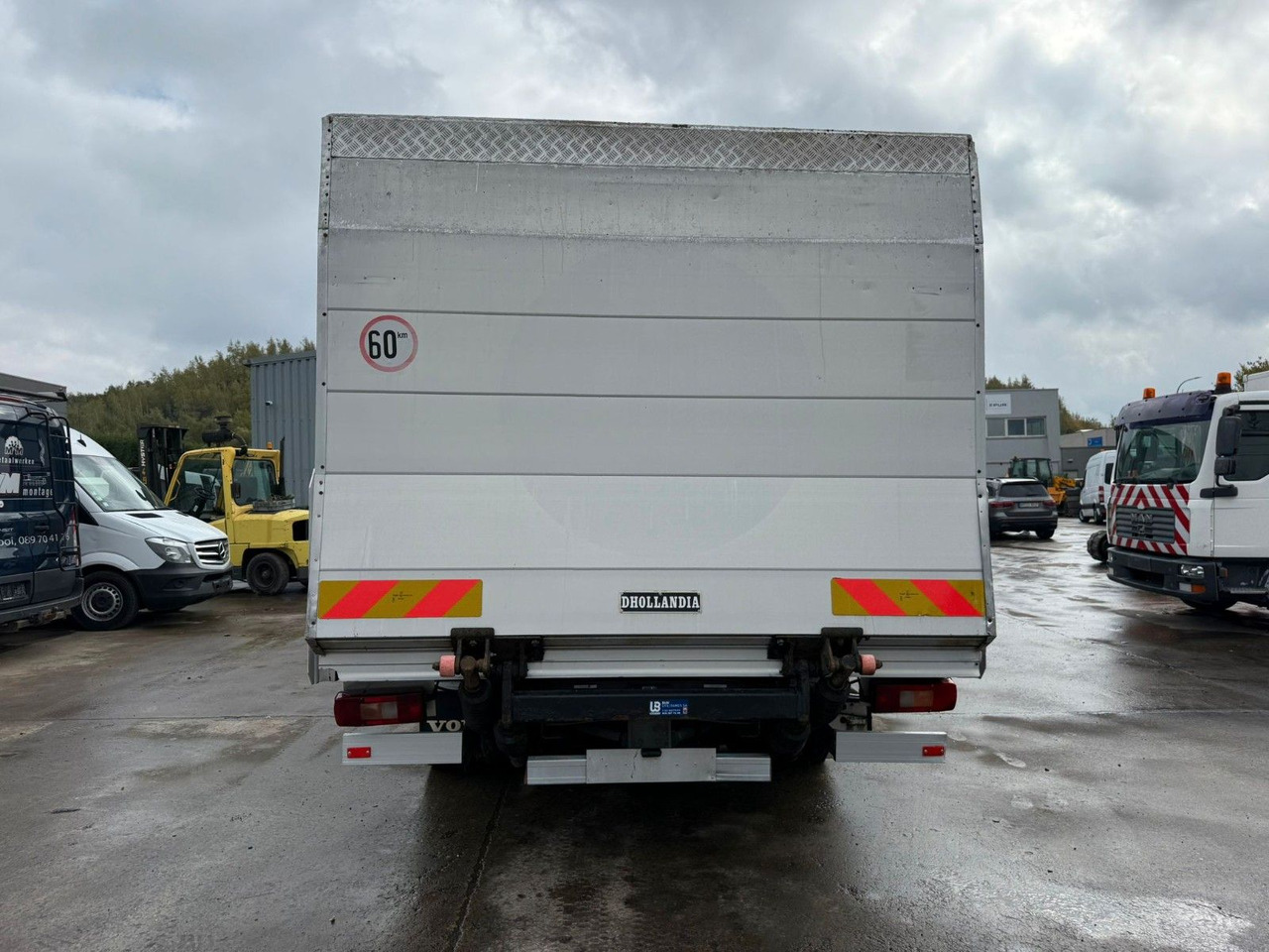 Volvo FL6-250. ALU Pritsche 5.00m. LBW. Klima. - Madelveok/ Platvormveok: pilt 4 Volvo FL6-250. ALU Pritsche 5.00m. LBW. Klima. - Madelveok/ Platvormveok: pilt 4