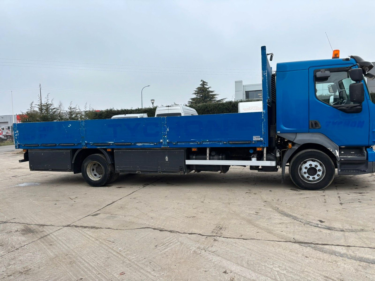 Volvo FL7-240. Pritsche 6.80m. EU5. - Madelveok/ Platvormveok: pilt 3 Volvo FL7-240. Pritsche 6.80m. EU5. - Madelveok/ Platvormveok: pilt 3