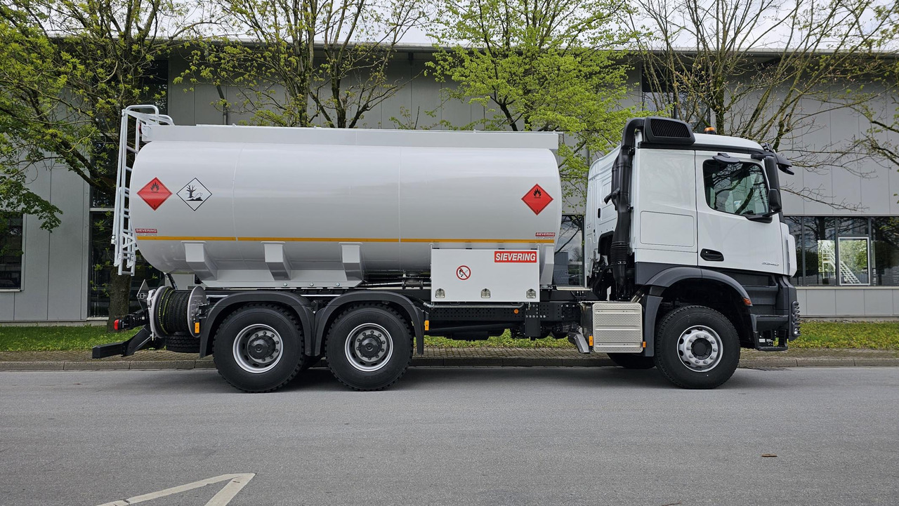 MERCEDES-BENZ Actros 3340 ADR Euro 3 - Tsisternauto: pilt 2 MERCEDES-BENZ Actros 3340 ADR Euro 3 - Tsisternauto: pilt 2