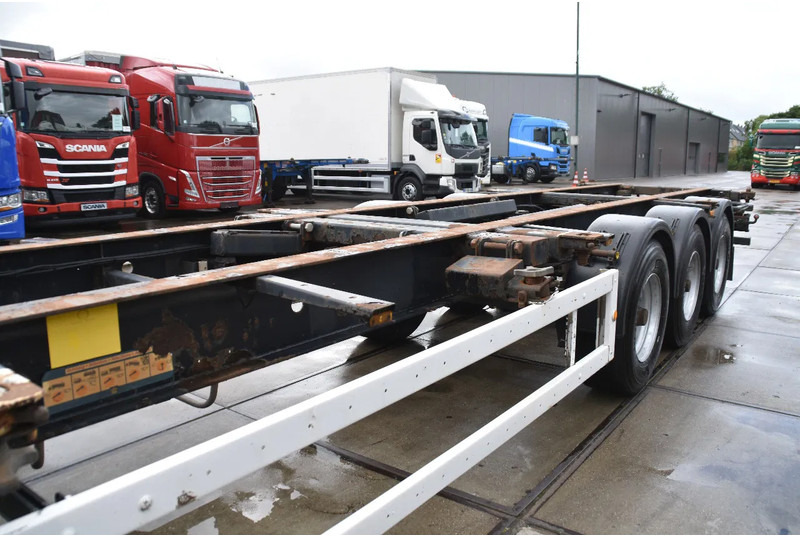 Krone SDC 27 - BPW AXLES - DRUM BRAKES - - Konteinerveduk/ Tõstukiga poolhaagis: pilt 5 Krone SDC 27 - BPW AXLES - DRUM BRAKES - - Konteinerveduk/ Tõstukiga poolhaagis: pilt 5