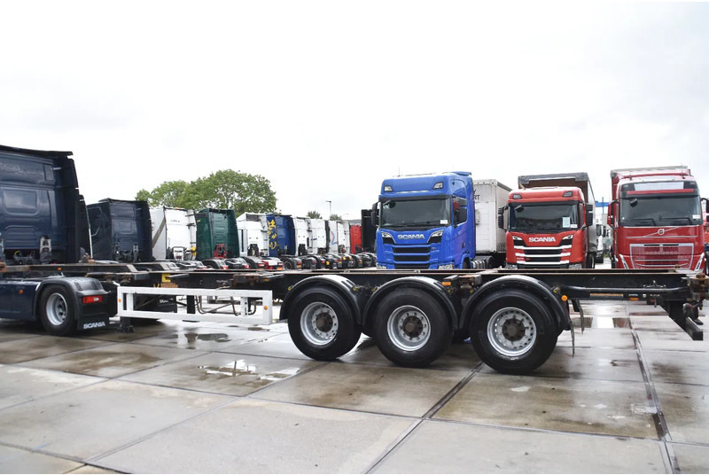 Krone SDC 27 - BPW AXLES - DRUM BRAKES - - Konteinerveduk/ Tõstukiga poolhaagis: pilt 3 Krone SDC 27 - BPW AXLES - DRUM BRAKES - - Konteinerveduk/ Tõstukiga poolhaagis: pilt 3