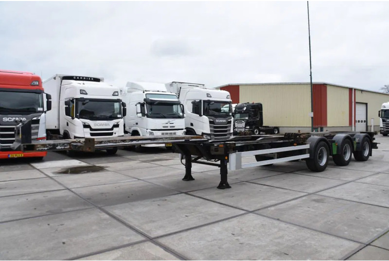 Renders ROC 16.27 CC - X STEERING - BPW AXLES - DISC BRAKES - - Konteinerveduk/ Tõstukiga poolhaagis: pilt 4 Renders ROC 16.27 CC - X STEERING - BPW AXLES - DISC BRAKES - - Konteinerveduk/ Tõstukiga poolhaagis: pilt 4