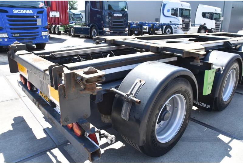 Renders ROC 16.30 - X-STEERING - LIFT AXLE - BPW AXLES - DISC BRAKES - EXTENDABLE - - Konteinerveduk/ Tõstukiga poolhaagis: pilt 4 Renders ROC 16.30 - X-STEERING - LIFT AXLE - BPW AXLES - DISC BRAKES - EXTENDABLE - - Konteinerveduk/ Tõstukiga poolhaagis: pilt 4