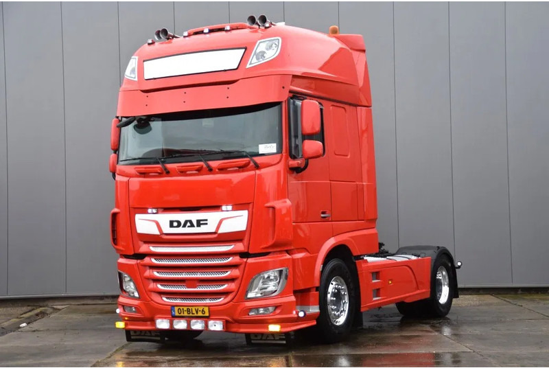 DAF XF 480 SSC 4x2 - NEW TACHO - 839 TKM - PARK. AIRCO - NAVI - SPECIAL INTERIOR - 2 x FUEL TANKS - ALCOA'S - TOP CONDITION - - Sadulveok: pilt 1 DAF XF 480 SSC 4x2 - NEW TACHO - 839 TKM - PARK. AIRCO - NAVI - SPECIAL INTERIOR - 2 x FUEL TANKS - ALCOA'S - TOP CONDITION - - Sadulveok: pilt 1