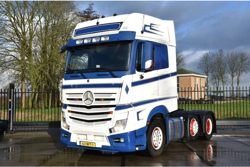 Mercedes-Benz Actros 2548 6x2/4 - EURO 6 - AIRCO - CAB HEATER - 2 BEDS - DIFF. LOCK - GOOD CONDITION - - Sadulveok: pilt 2 Mercedes-Benz Actros 2548 6x2/4 - EURO 6 - AIRCO - CAB HEATER - 2 BEDS - DIFF. LOCK - GOOD CONDITION - - Sadulveok: pilt 2