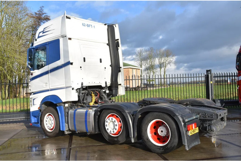 Mercedes-Benz Actros 2548 6x2/4 - EURO 6 - AIRCO - CAB HEATER - 2 BEDS - DIFF. LOCK - GOOD CONDITION - - Sadulveok: pilt 3 Mercedes-Benz Actros 2548 6x2/4 - EURO 6 - AIRCO - CAB HEATER - 2 BEDS - DIFF. LOCK - GOOD CONDITION - - Sadulveok: pilt 3