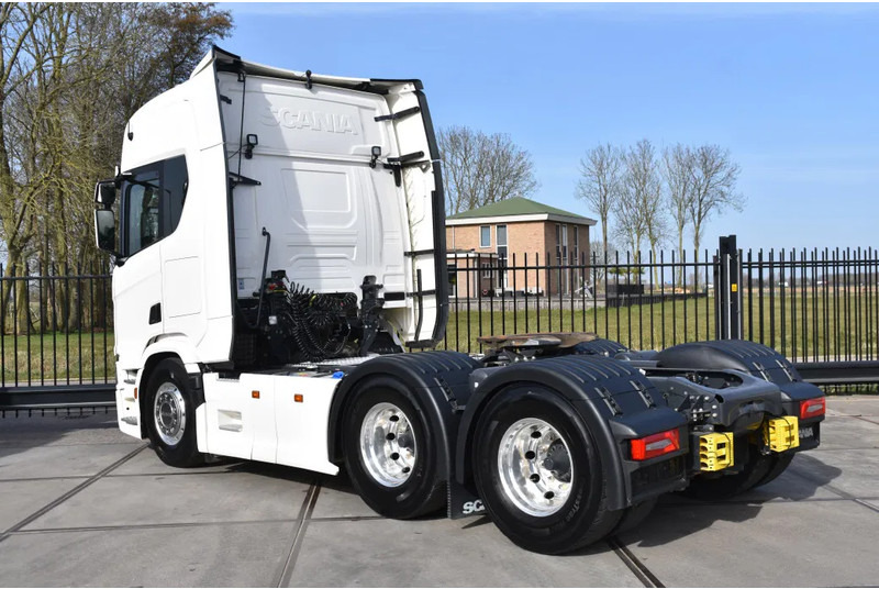 Scania R 460 NGS 6x4NB - SUPER - FULL AIR - RETARDER - 148 TKM - PARK. AIRCO - HYDRAULIC SYSTEM - LED - LEATHER SEATS - EXCELLENT CONDI - Sadulveok: pilt 3 Scania R 460 NGS 6x4NB - SUPER - FULL AIR - RETARDER - 148 TKM - PARK. AIRCO - HYDRAULIC SYSTEM - LED - LEATHER SEATS - EXCELLENT CONDI - Sadulveok: pilt 3