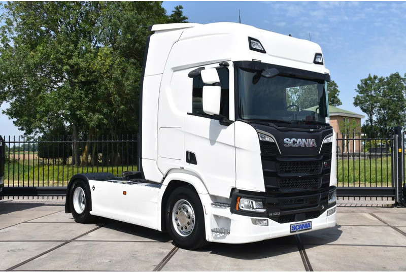 Scania R520 V8 NGS 4x2 - RETARDER - 523 TKM - PARK. AIRCO - ACC - NAVI - 2 x FUEL TANKS - LED LIGHTS - - Sadulveok: pilt 1 Scania R520 V8 NGS 4x2 - RETARDER - 523 TKM - PARK. AIRCO - ACC - NAVI - 2 x FUEL TANKS - LED LIGHTS - - Sadulveok: pilt 1