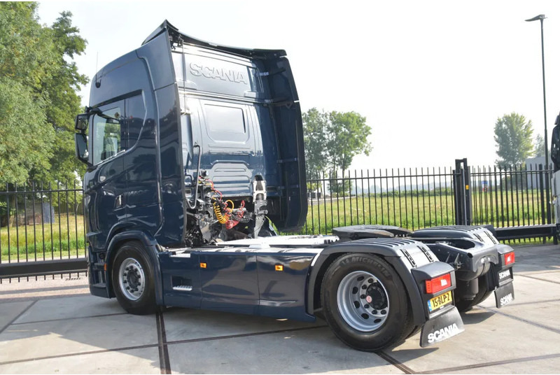 Scania S450 4x2NB - FULL AIR - RETARDER - ACC - AIRCO - 2 x FUEL TANKS - TOP CONDITION - - Sadulveok: pilt 3 Scania S450 4x2NB - FULL AIR - RETARDER - ACC - AIRCO - 2 x FUEL TANKS - TOP CONDITION - - Sadulveok: pilt 3