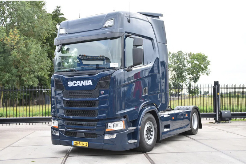 Scania S450 NGS 4x2NB - FULL AIR - RETARDER - ACC - AIRCO - 2 x FUEL TANKS - TOP CONDITION - - Sadulveok: pilt 2 Scania S450 NGS 4x2NB - FULL AIR - RETARDER - ACC - AIRCO - 2 x FUEL TANKS - TOP CONDITION - - Sadulveok: pilt 2