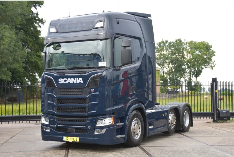 Scania S520 V8 NGS 6x2/4NB - RETARDER - FULL AIR - PARK. AIRCO - ACC - 2 x FUEL TANKS - LED LIGHTS - TOP CONDITION - - Sadulveok: pilt 2 Scania S520 V8 NGS 6x2/4NB - RETARDER - FULL AIR - PARK. AIRCO - ACC - 2 x FUEL TANKS - LED LIGHTS - TOP CONDITION - - Sadulveok: pilt 2