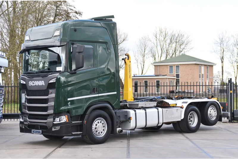Scania S500 NGS 6x2*4 - HOOKLIFT SYSTEM - RETARDER - PARK. AIRCO - WHEELBASE: 475 CM - PTO - GOOD CONDITION - - Konkstõstukiga veoauto: pilt 2 Scania S500 NGS 6x2*4 - HOOKLIFT SYSTEM - RETARDER - PARK. AIRCO - WHEELBASE: 475 CM - PTO - GOOD CONDITION - - Konkstõstukiga veoauto: pilt 2