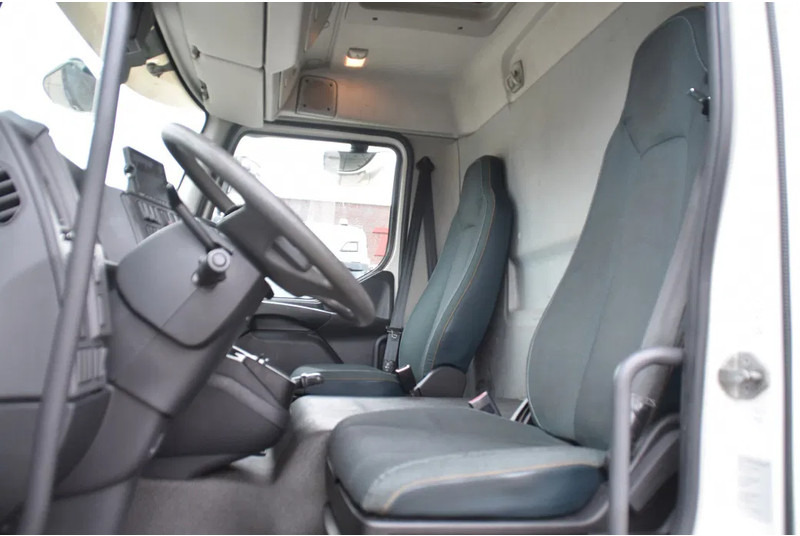 Volvo FL 280 4x2 + BOX - 312 TKM - AIRCO - DOUBLE CARGOFLOOR - ELEVATOR - REMOTE CONTROL - CAMERA - - Kasti veoauto: pilt 4 Volvo FL 280 4x2 + BOX - 312 TKM - AIRCO - DOUBLE CARGOFLOOR - ELEVATOR - REMOTE CONTROL - CAMERA - - Kasti veoauto: pilt 4