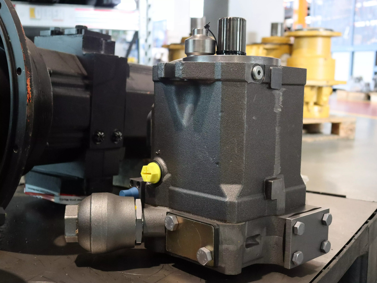 Linde HPR02 A2 135 R LP00 0 0 0 S - Hüdrauliline pump - Materjali käitlemise seade: pilt 1 Linde HPR02 A2 135 R LP00 0 0 0 S - Hüdrauliline pump - Materjali käitlemise seade: pilt 1