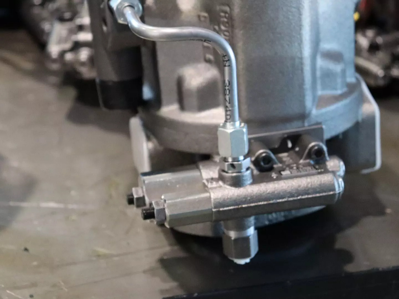 REXROTH A10VO28DFLR/31L-VSC62K01 - Hüdrauliline pump - Materjali käitlemise seade: pilt 2 REXROTH A10VO28DFLR/31L-VSC62K01 - Hüdrauliline pump - Materjali käitlemise seade: pilt 2