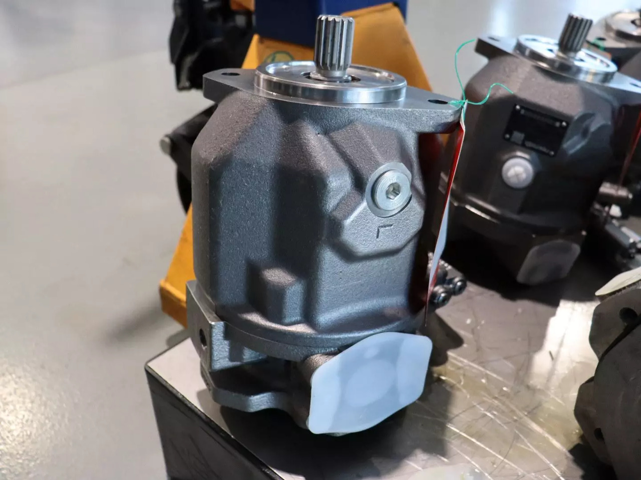 REXROTH A10VO45DFLR/31R-VSC62K01 - Hüdrauliline pump - Materjali käitlemise seade: pilt 1 REXROTH A10VO45DFLR/31R-VSC62K01 - Hüdrauliline pump - Materjali käitlemise seade: pilt 1