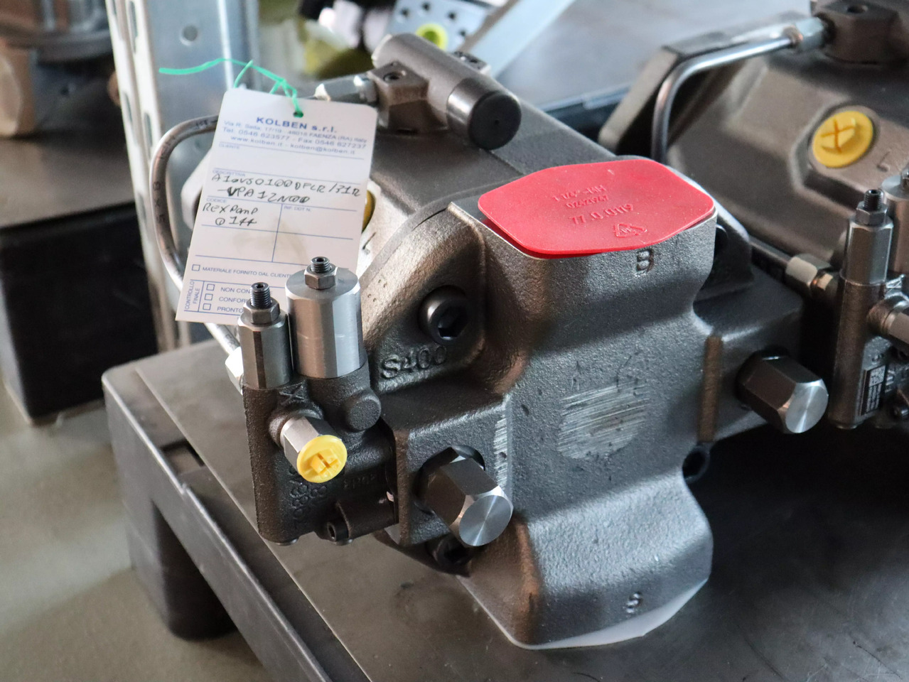REXROTH A10VSO100DFLR/31R-VPA12N00 - Hüdrauliline pump - Ehitusmasinad: pilt 2 REXROTH A10VSO100DFLR/31R-VPA12N00 - Hüdrauliline pump - Ehitusmasinad: pilt 2