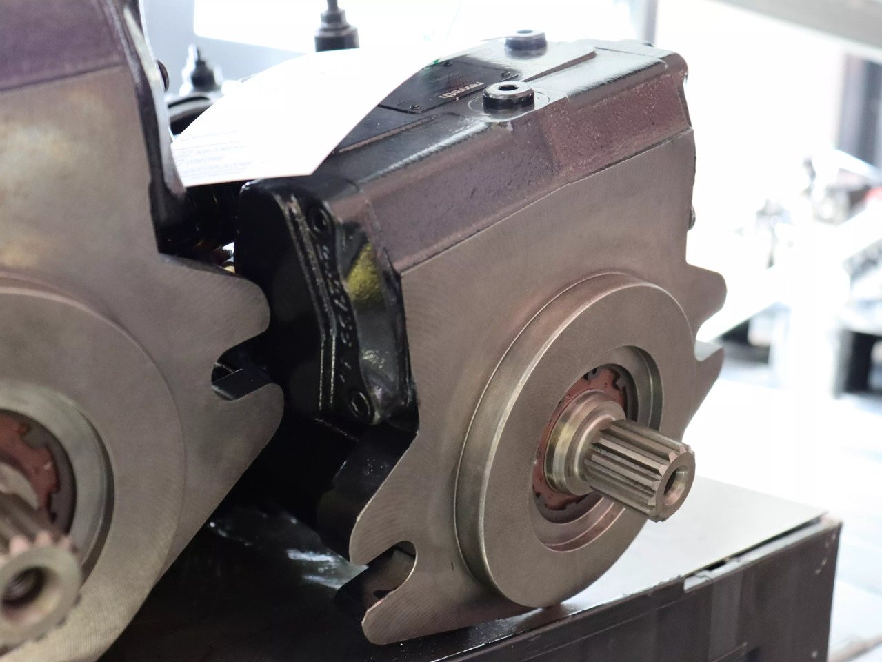 REXROTH A4VG40DA1D2/32R-NZC02F025SP-S - Hüdrauliline pump - Ehitusmasinad: pilt 2 REXROTH A4VG40DA1D2/32R-NZC02F025SP-S - Hüdrauliline pump - Ehitusmasinad: pilt 2