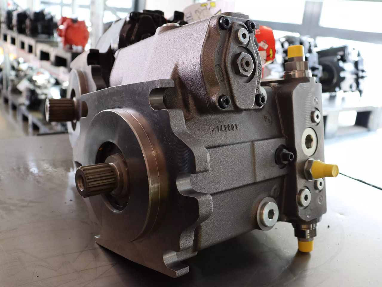 REXROTH A4VG90HWDT1/32R-NZF02F001S - Hüdrauliline pump - Ehitusmasinad: pilt 1 REXROTH A4VG90HWDT1/32R-NZF02F001S - Hüdrauliline pump - Ehitusmasinad: pilt 1