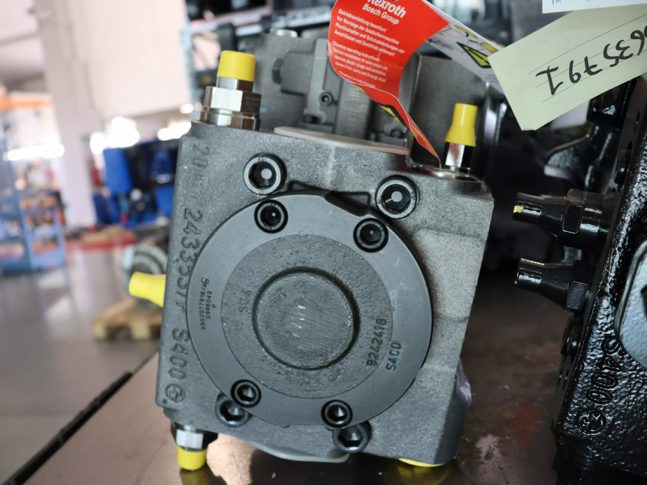 REXROTH A4VG90HWDT1/32R-NZF02F001S - Hüdrauliline pump - Ehitusmasinad: pilt 3 REXROTH A4VG90HWDT1/32R-NZF02F001S - Hüdrauliline pump - Ehitusmasinad: pilt 3