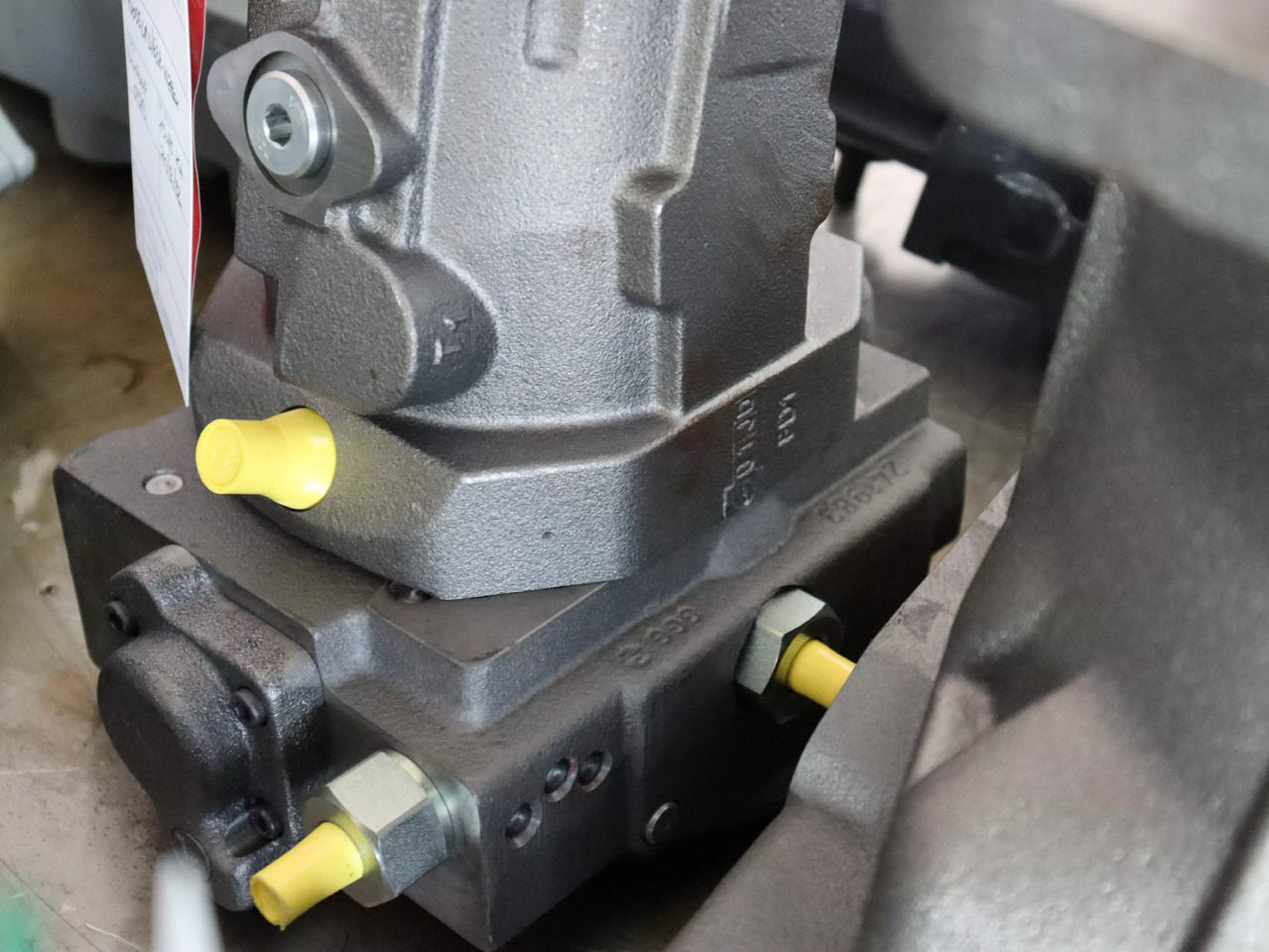 REXROTH A7VO55LRD/63R-NZB01 - Hüdrauliline pump - Ehitusmasinad: pilt 3 REXROTH A7VO55LRD/63R-NZB01 - Hüdrauliline pump - Ehitusmasinad: pilt 3