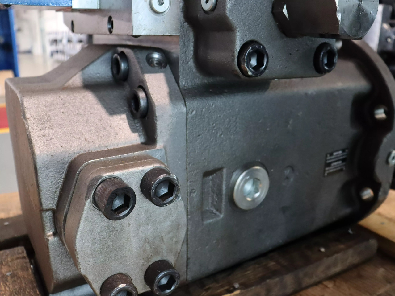 REXROTH AHA4VSO500E02/30R-PPH25N00 - Hüdrauliline pump - Ehitusmasinad: pilt 2 REXROTH AHA4VSO500E02/30R-PPH25N00 - Hüdrauliline pump - Ehitusmasinad: pilt 2