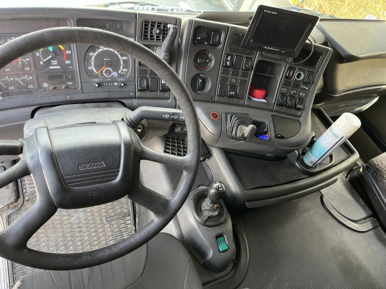 SCANIA R144 LA4X2NA 530 - Sadulveok: pilt 5 SCANIA R144 LA4X2NA 530 - Sadulveok: pilt 5