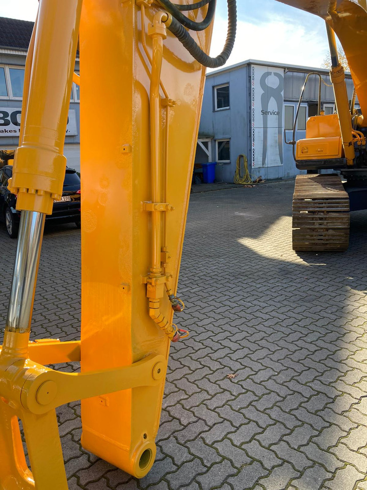 HYUNDAI Robex 290 NLC-7A spare parts carrier - Varuosa - Lintekskavaator: pilt 4 HYUNDAI Robex 290 NLC-7A spare parts carrier - Varuosa - Lintekskavaator: pilt 4