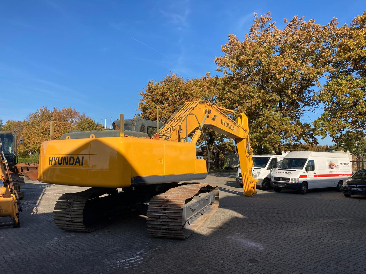 HYUNDAI Robex 290 NLC-7A spare parts carrier - Varuosa - Lintekskavaator: pilt 5 HYUNDAI Robex 290 NLC-7A spare parts carrier - Varuosa - Lintekskavaator: pilt 5