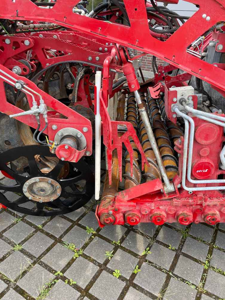 Grimme REXOR 6300 Platinum - Maaharimisseadmed: pilt 4 Grimme REXOR 6300 Platinum - Maaharimisseadmed: pilt 4