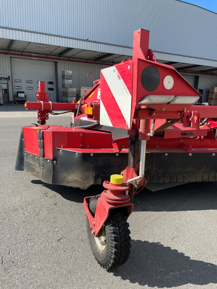 Grimme VT 220 - Viinamarjavõtumasin: pilt 4 Grimme VT 220 - Viinamarjavõtumasin: pilt 4