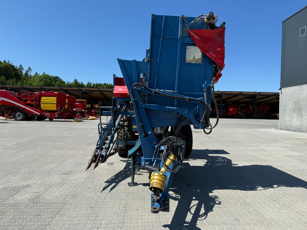 Viinamarjavõtumasin ASA-Lift T-130-B: pilt 16 Viinamarjavõtumasin ASA-Lift T-130-B: pilt 16