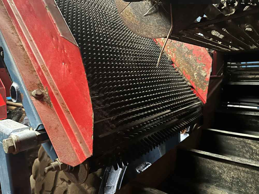 Viinamarjavõtumasin ASA-Lift T-130-B: pilt 24 Viinamarjavõtumasin ASA-Lift T-130-B: pilt 24